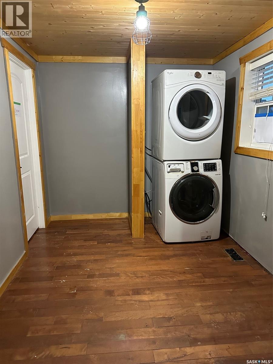 321 Walsh Street, Bienfait, Saskatchewan  S0C 0M0 - Photo 15 - SK034023