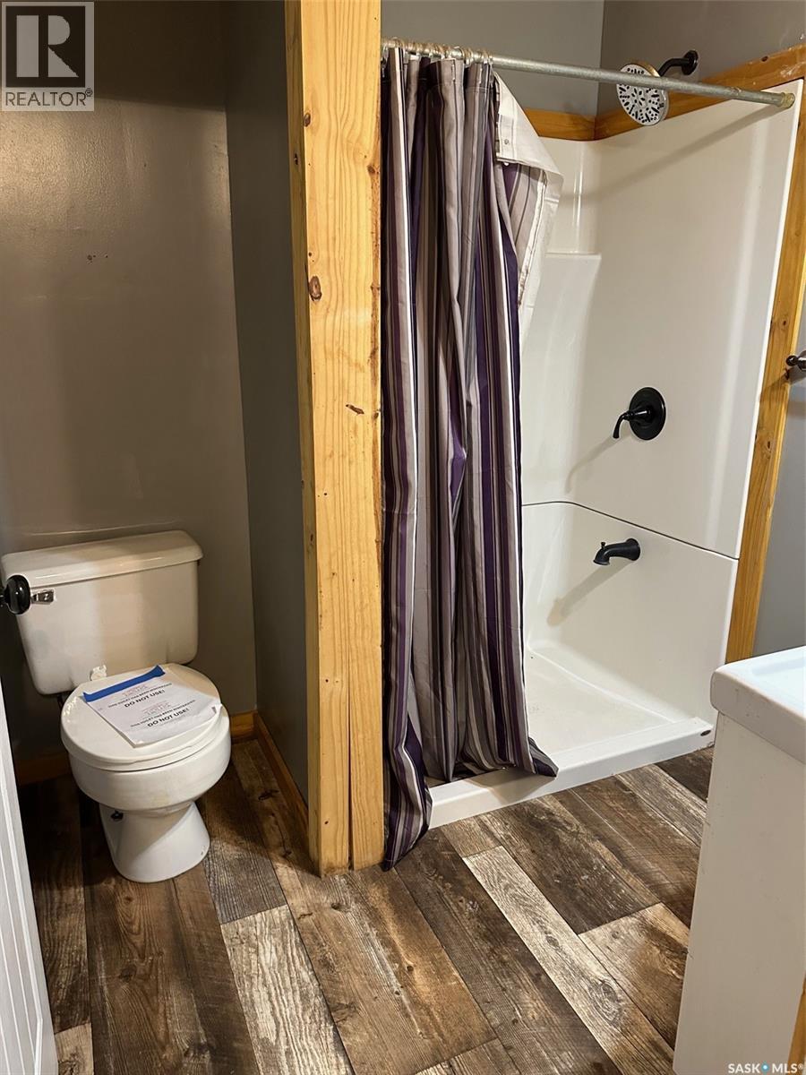 321 Walsh Street, Bienfait, Saskatchewan  S0C 0M0 - Photo 9 - SK034023