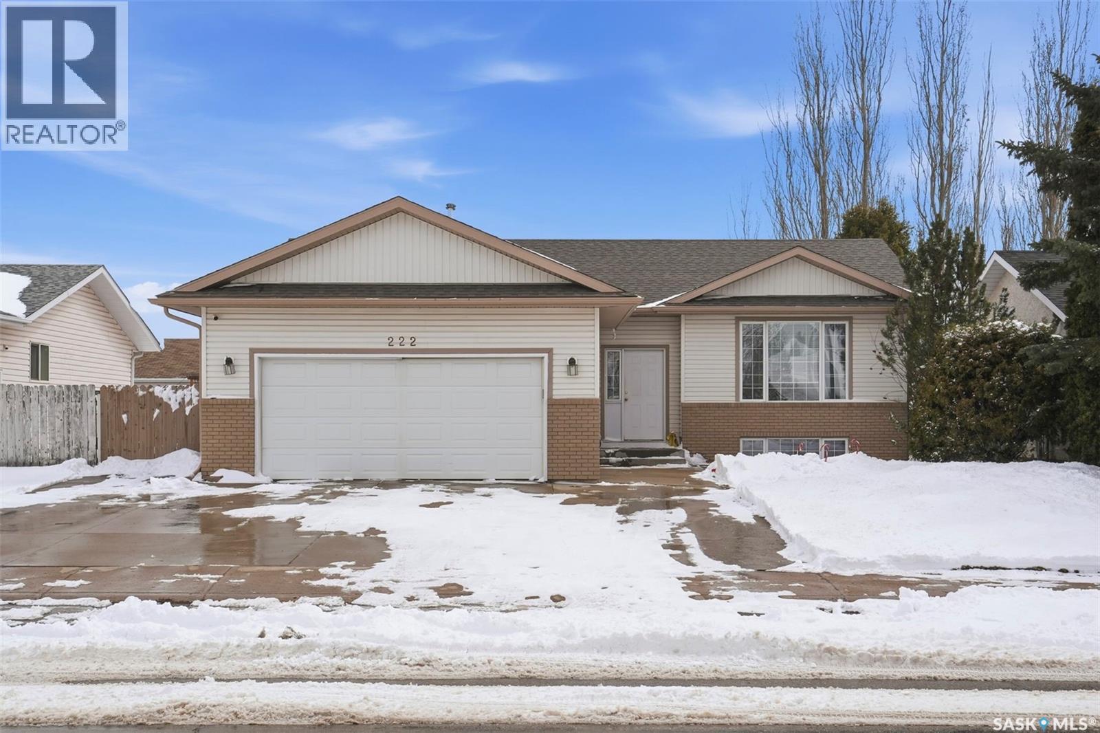 222 Hunt ROAD, Saskatoon, Saskatchewan