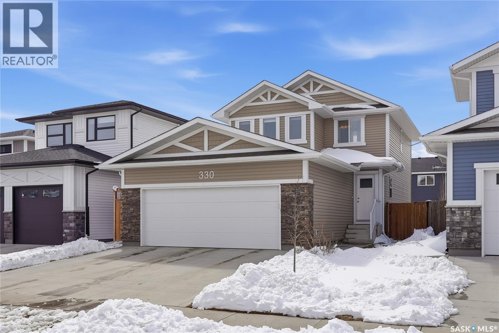 330 Germain Manor, Saskatoon, Saskatchewan  S7V 0T7 - Photo 2 - SK034002