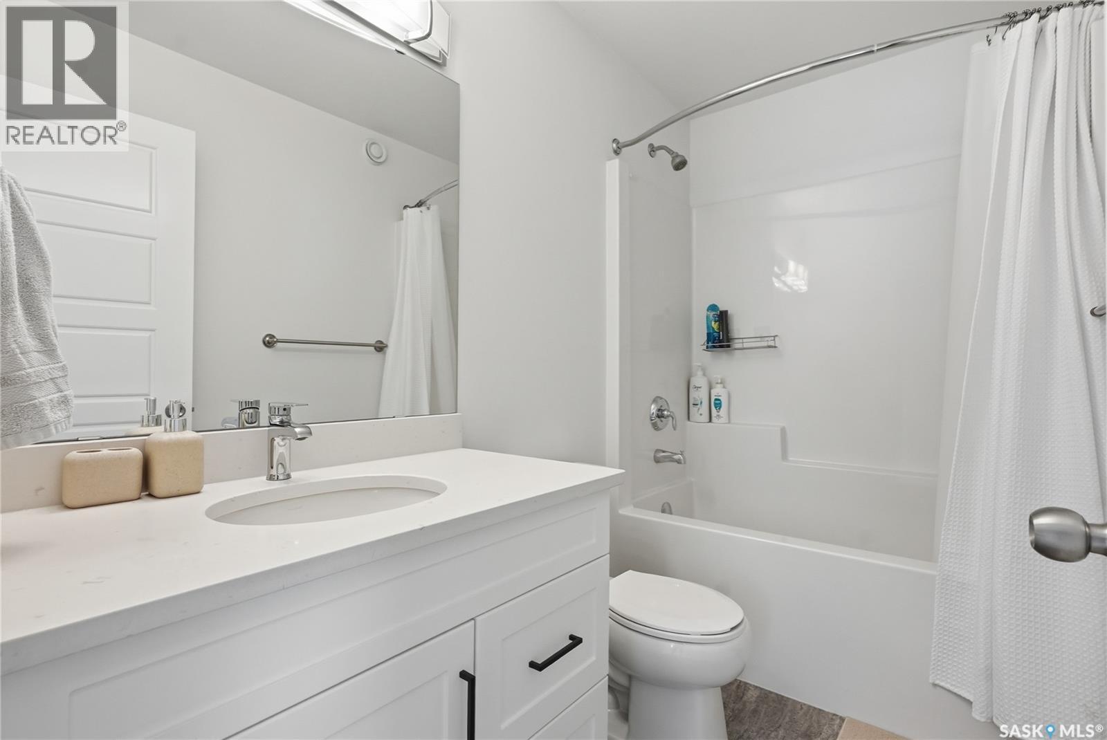 330 Germain Manor, Saskatoon, Saskatchewan  S7V 0T7 - Photo 30 - SK034002