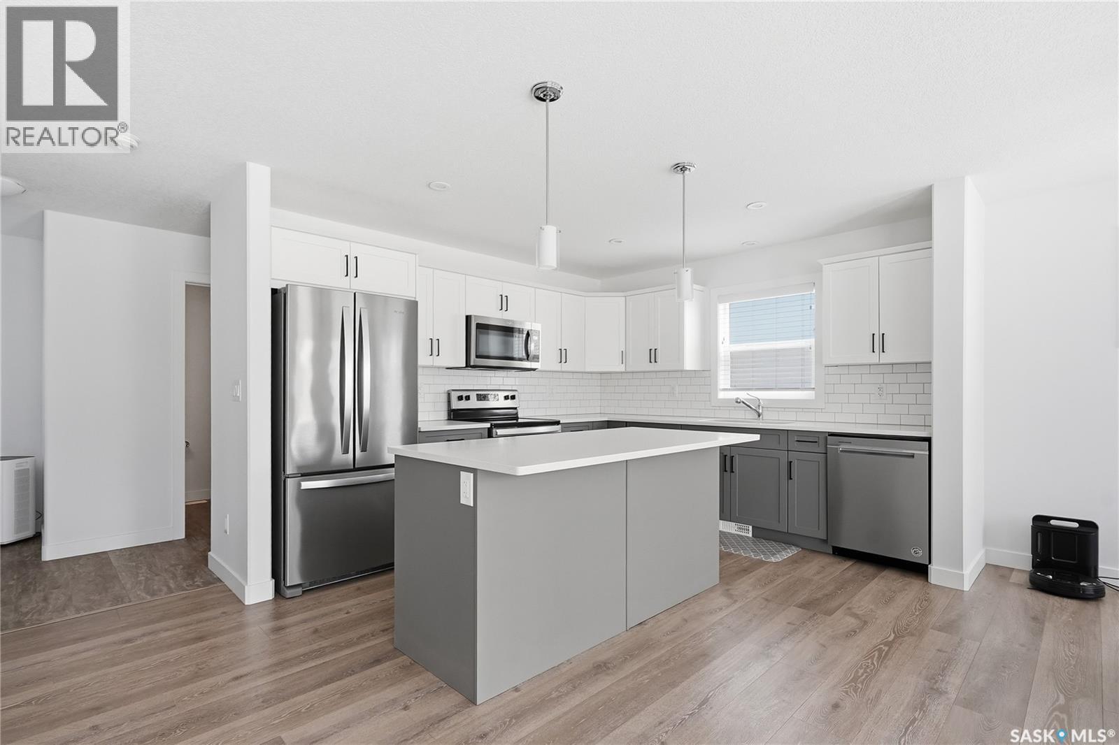 330 Germain Manor, Saskatoon, Saskatchewan  S7V 0T7 - Photo 8 - SK034002