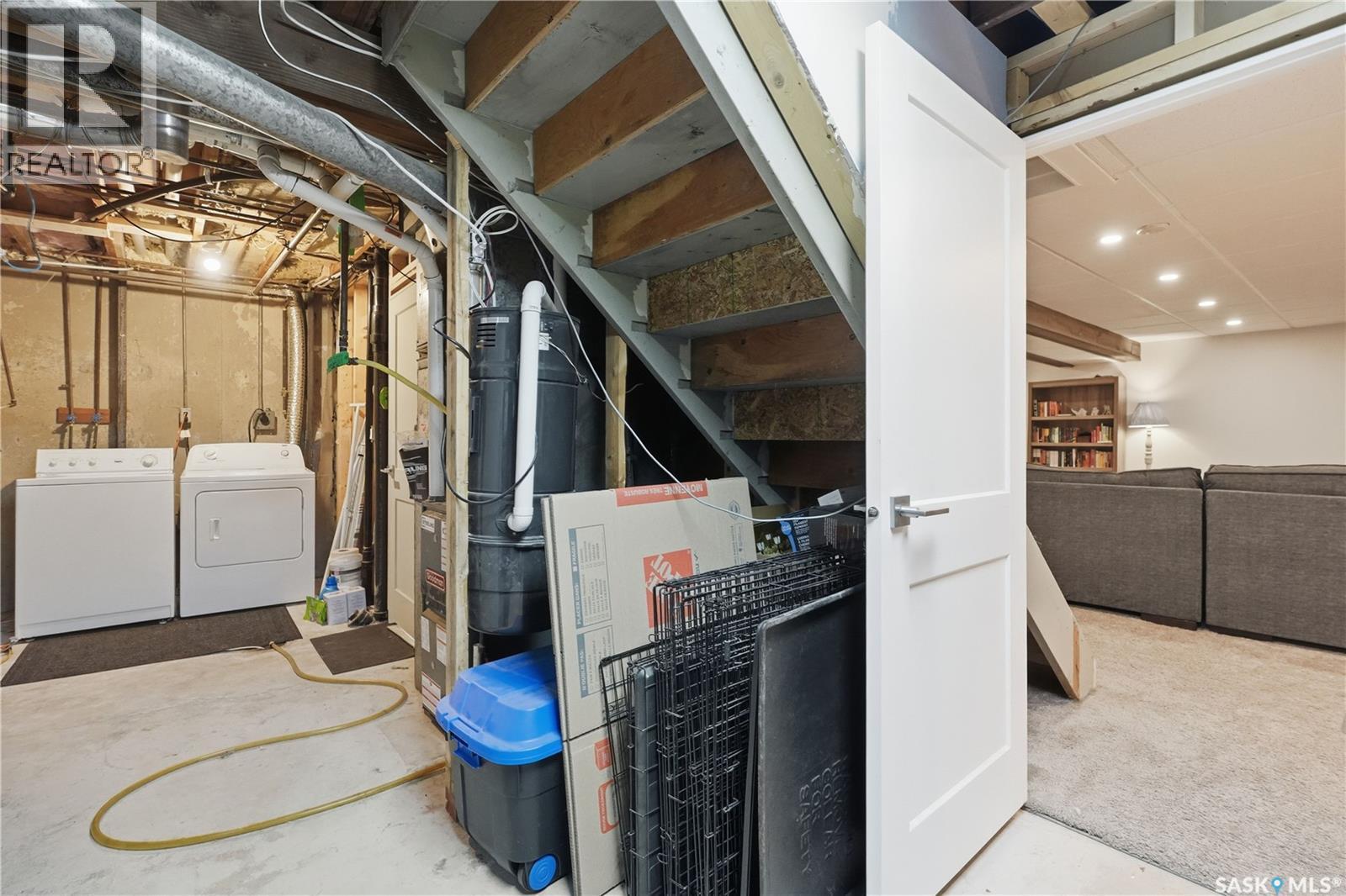 166 Magee Crescent, Regina, Saskatchewan  S4R 6K7 - Photo 24 - SK033990