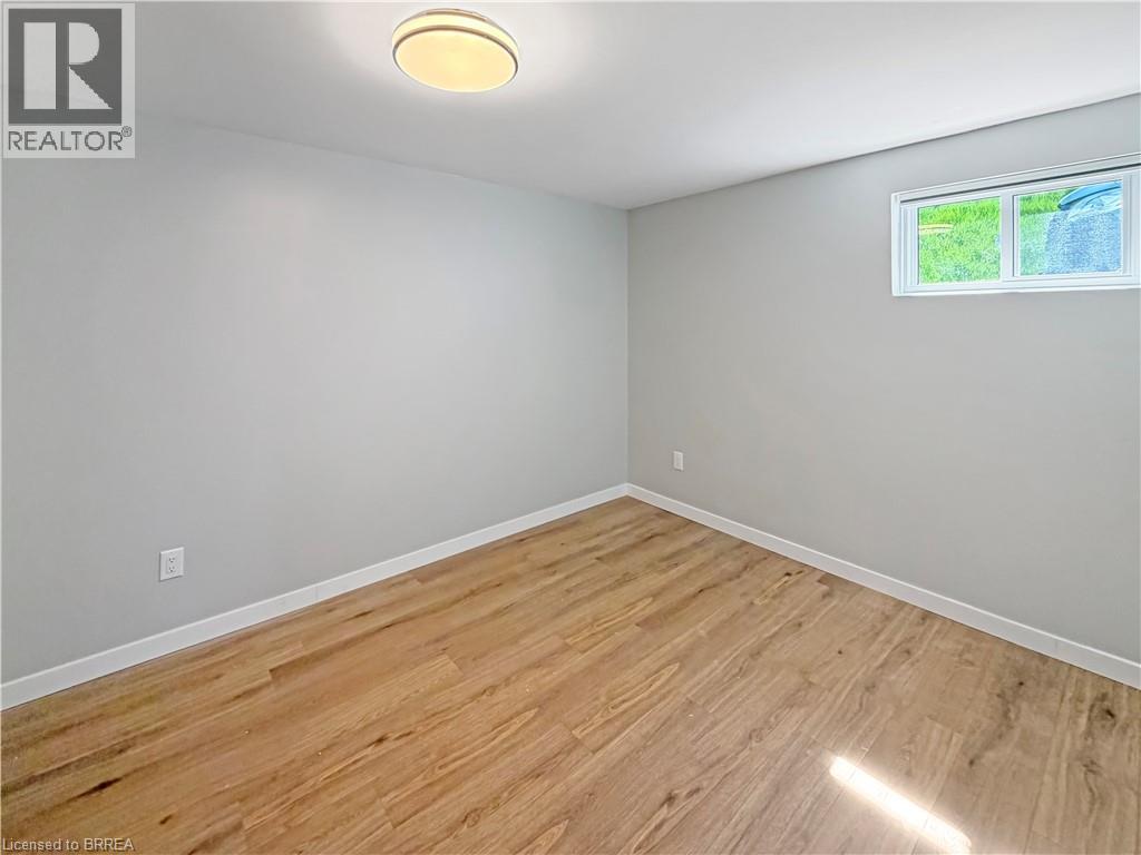 47 Walnut Street Unit# A, Paris, Ontario  N3L 2J4 - Photo 11 - 40824284