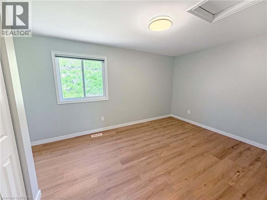 47 Walnut Street Unit# A, Paris, Ontario  N3L 2J4 - Photo 4 - 40824284