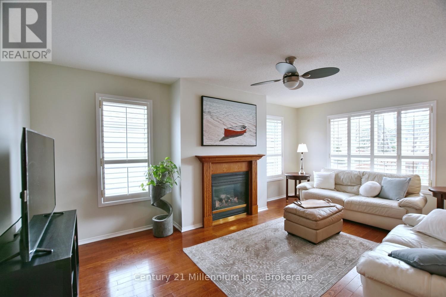 114 Silver Birch Avenue, Wasaga Beach, Ontario  L9Z 1N2 - Photo 21 - S13047098