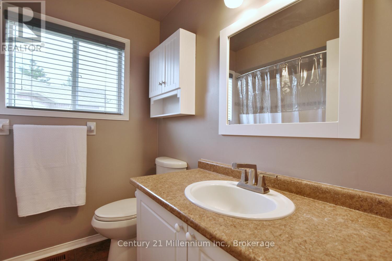 114 Silver Birch Avenue, Wasaga Beach, Ontario  L9Z 1N2 - Photo 28 - S13047098