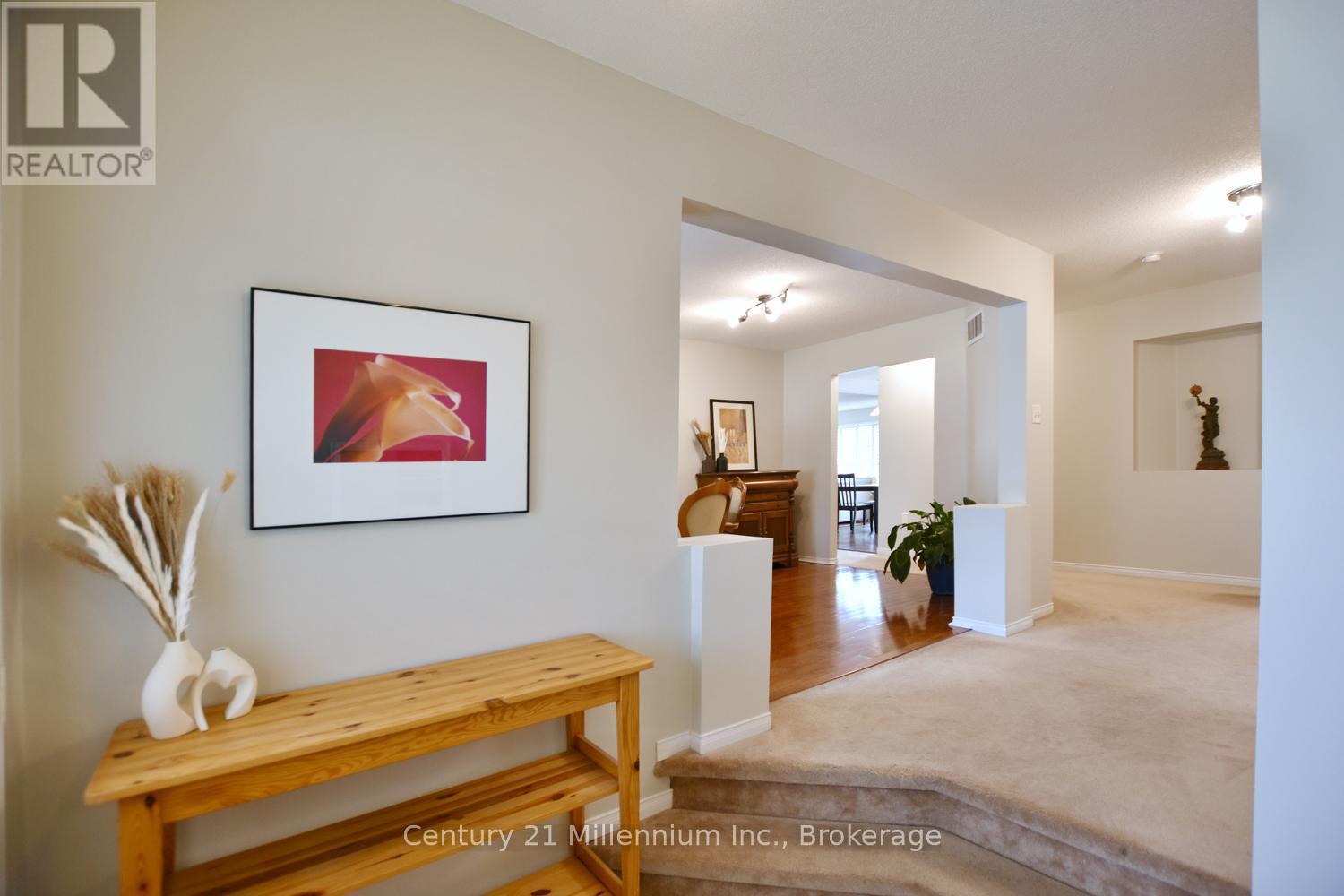 114 Silver Birch Avenue, Wasaga Beach, Ontario  L9Z 1N2 - Photo 6 - S13047098