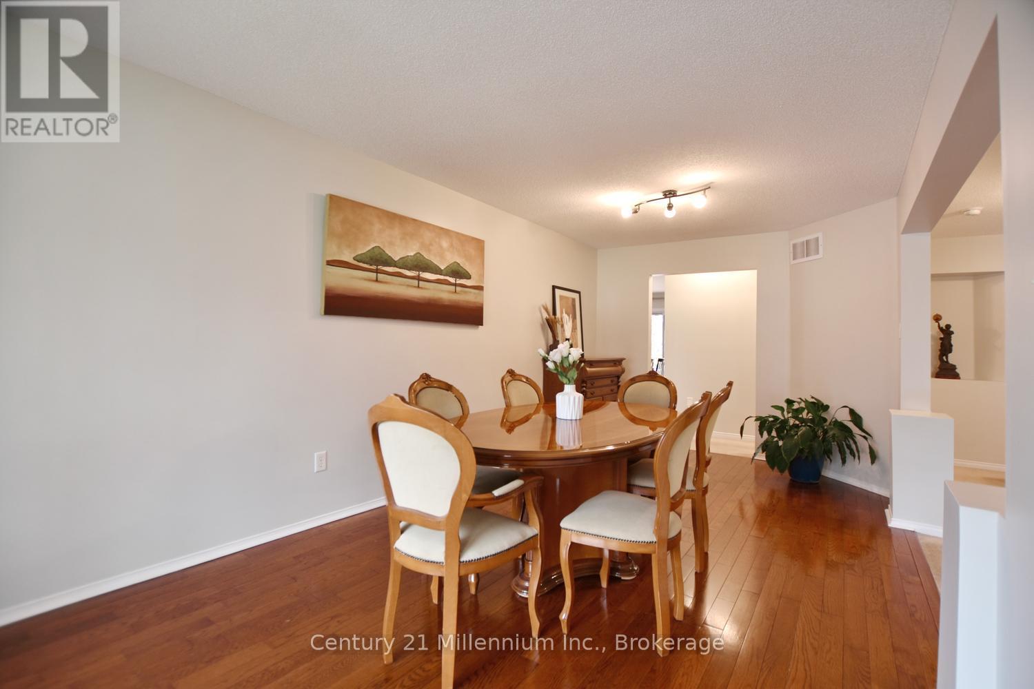 114 Silver Birch Avenue, Wasaga Beach, Ontario  L9Z 1N2 - Photo 9 - S13047098