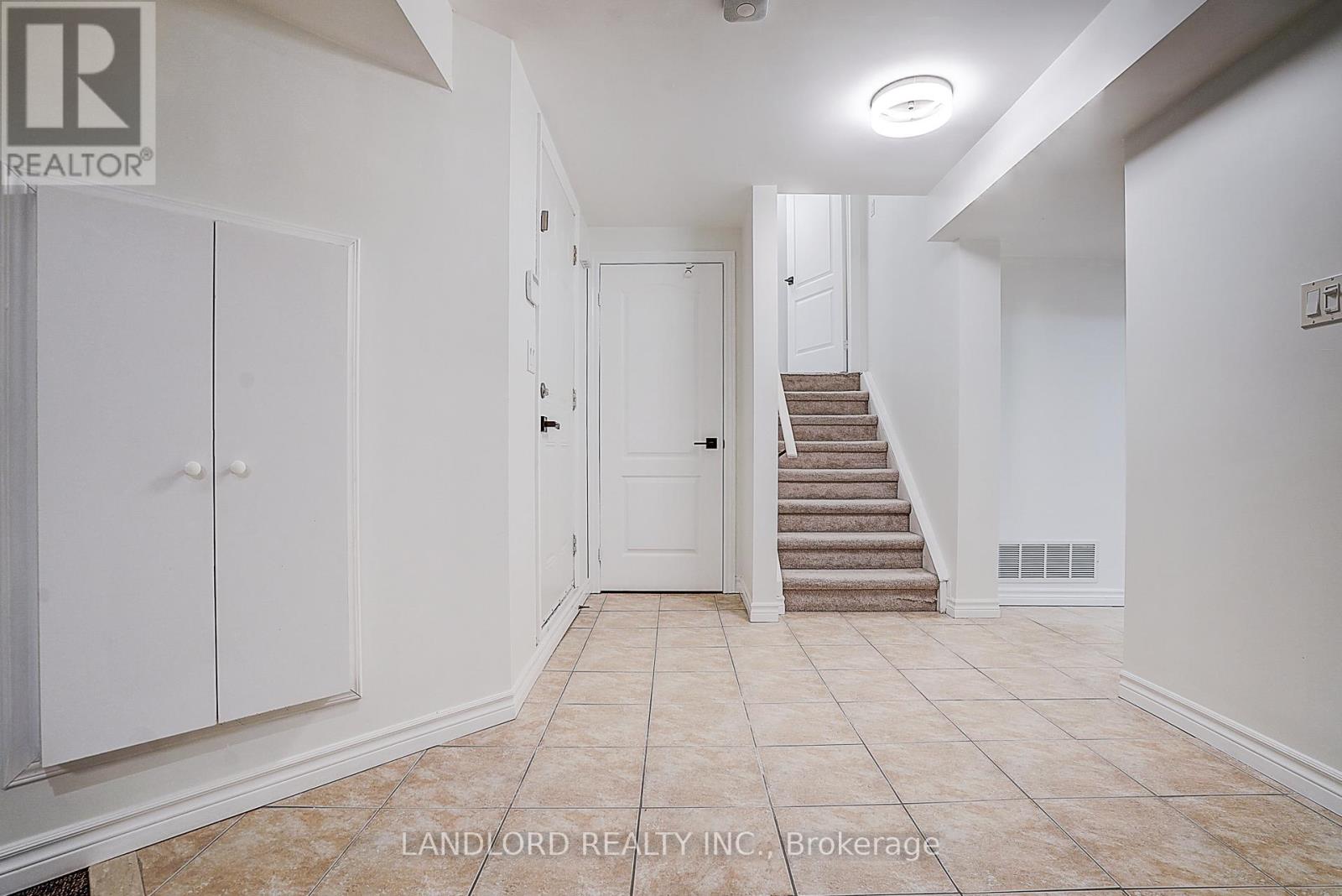 Lower - 8 Wood Dale Road, Vaughan (Concord), Ontario  L4K 5S8 - Photo 32 - N13047846