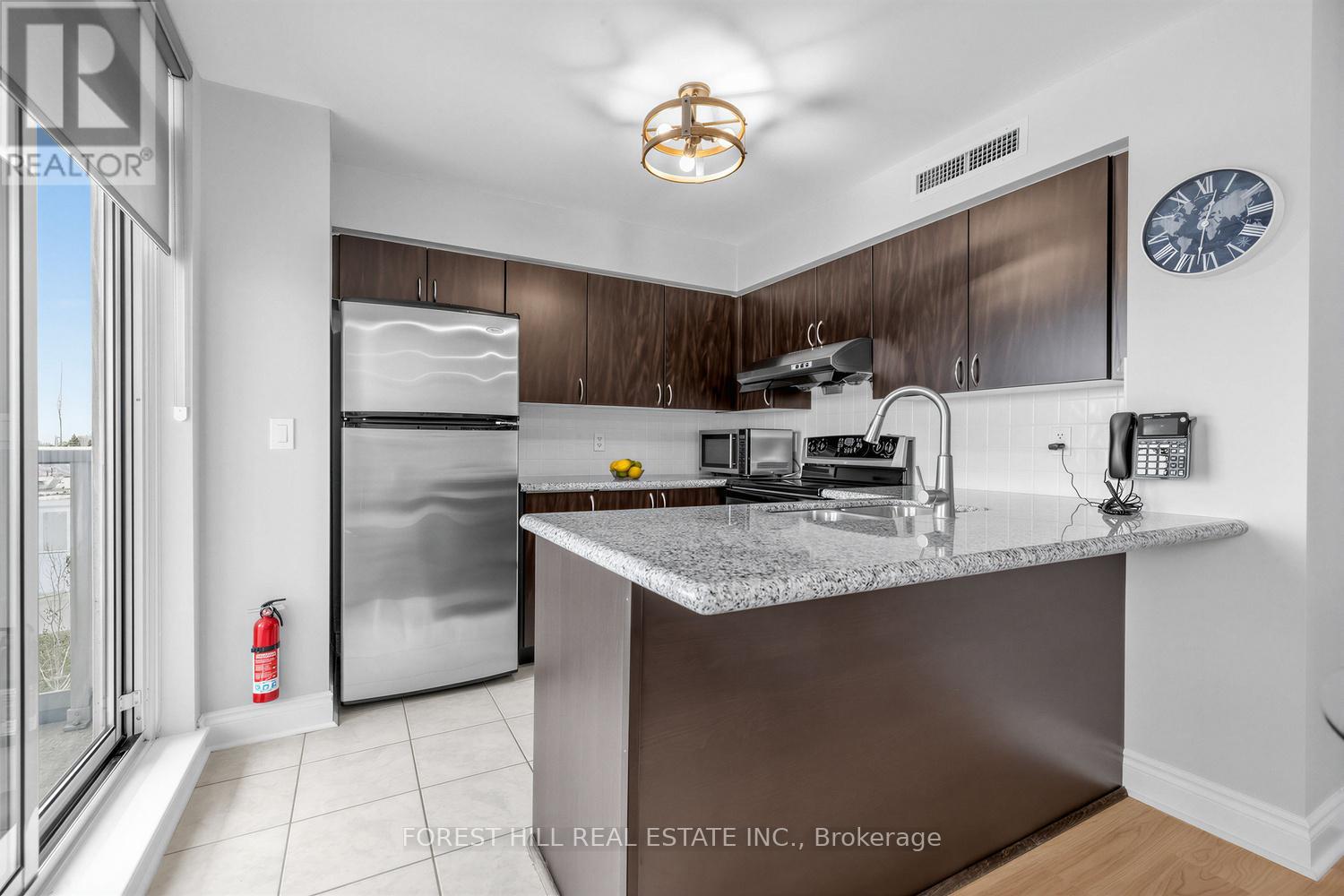 511 - 7 North Park Road, Vaughan (Beverley Glen), Ontario  L4J 0C9 - Photo 13 - N13047860
