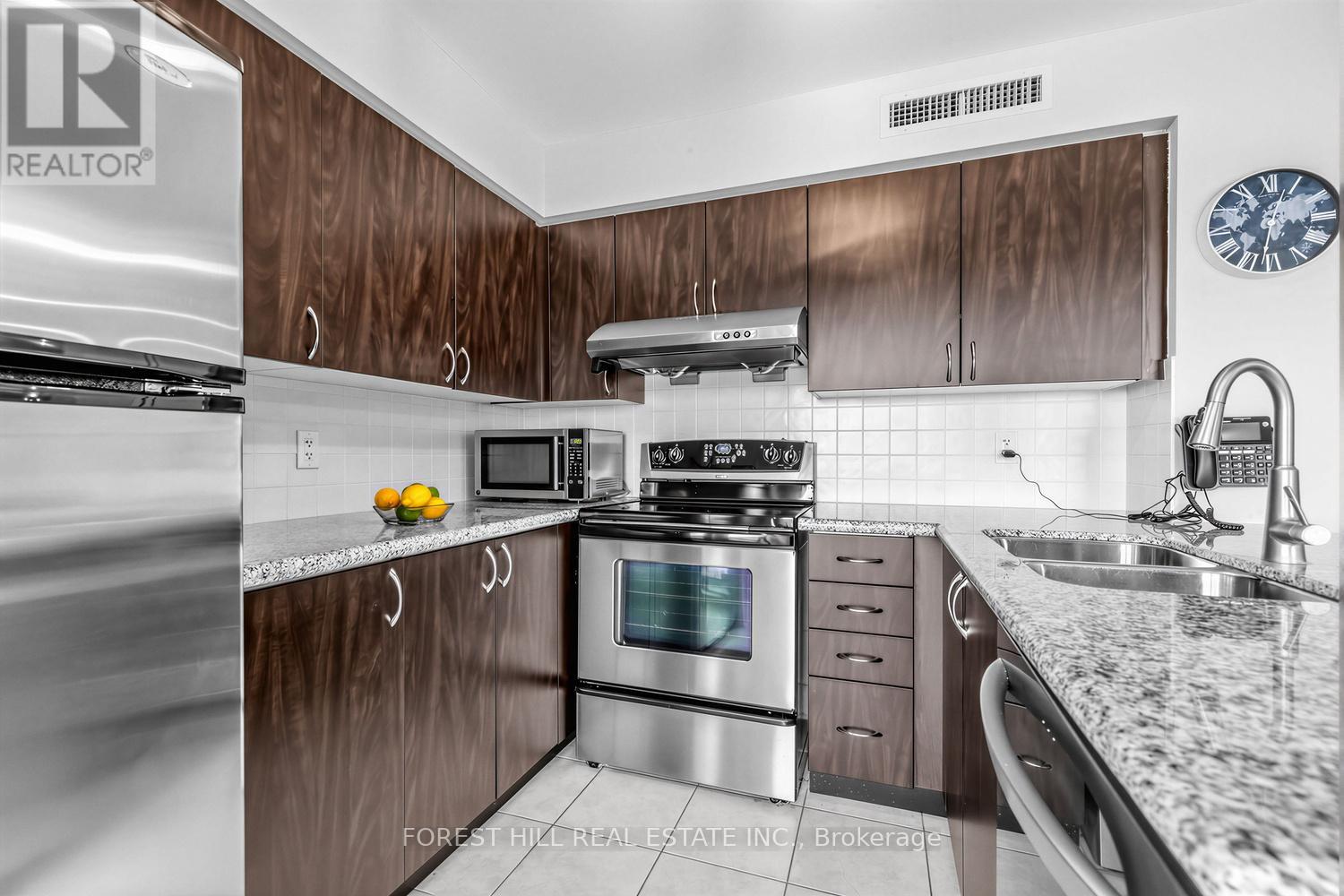 511 - 7 North Park Road, Vaughan (Beverley Glen), Ontario  L4J 0C9 - Photo 14 - N13047860