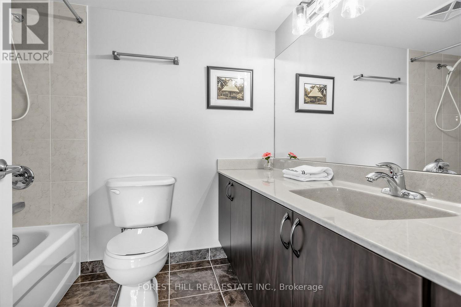 511 - 7 North Park Road, Vaughan (Beverley Glen), Ontario  L4J 0C9 - Photo 8 - N13047860