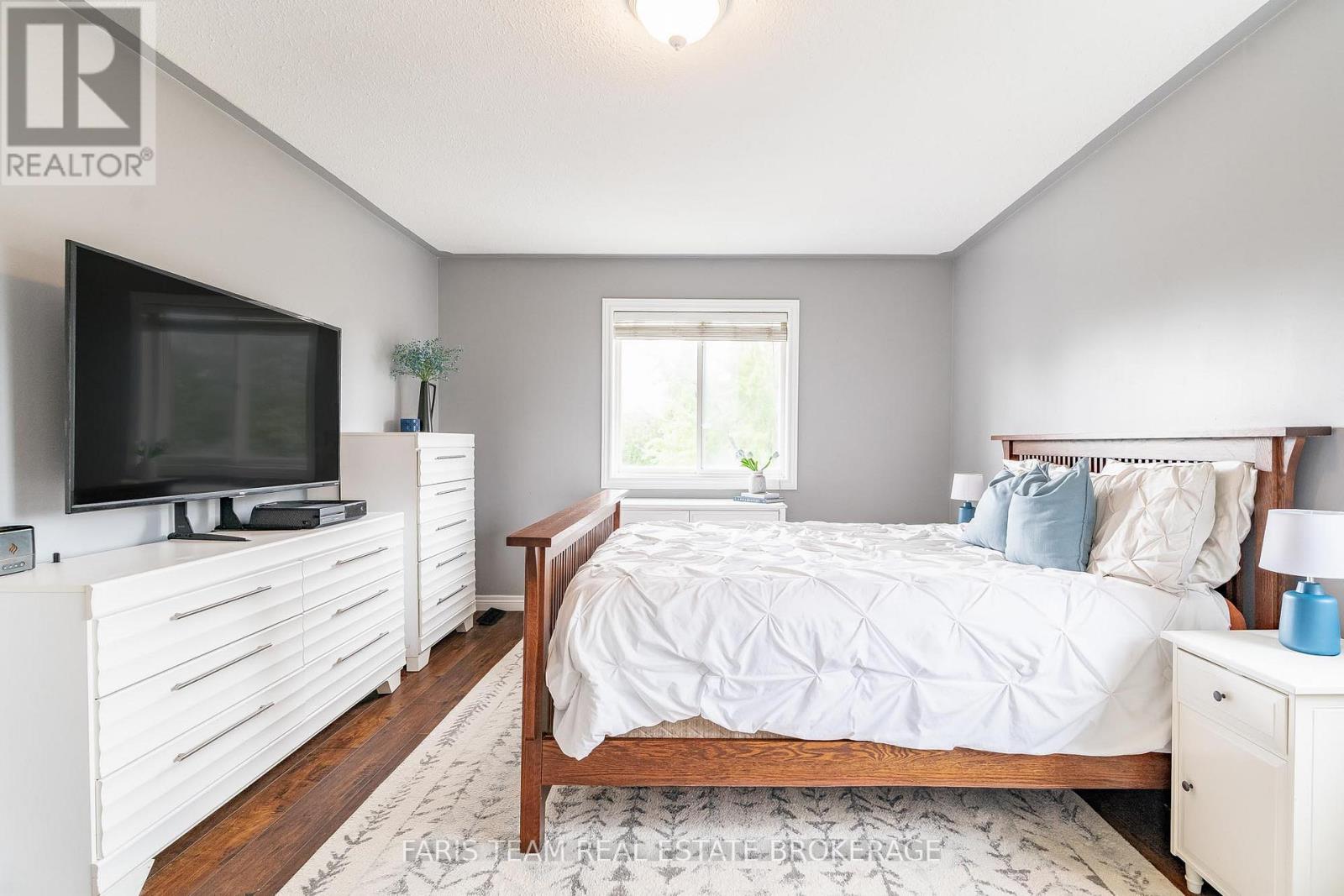 2 Evergreen Lane, Essa (Thornton), Ontario  L0L 2N0 - Photo 30 - N13047862