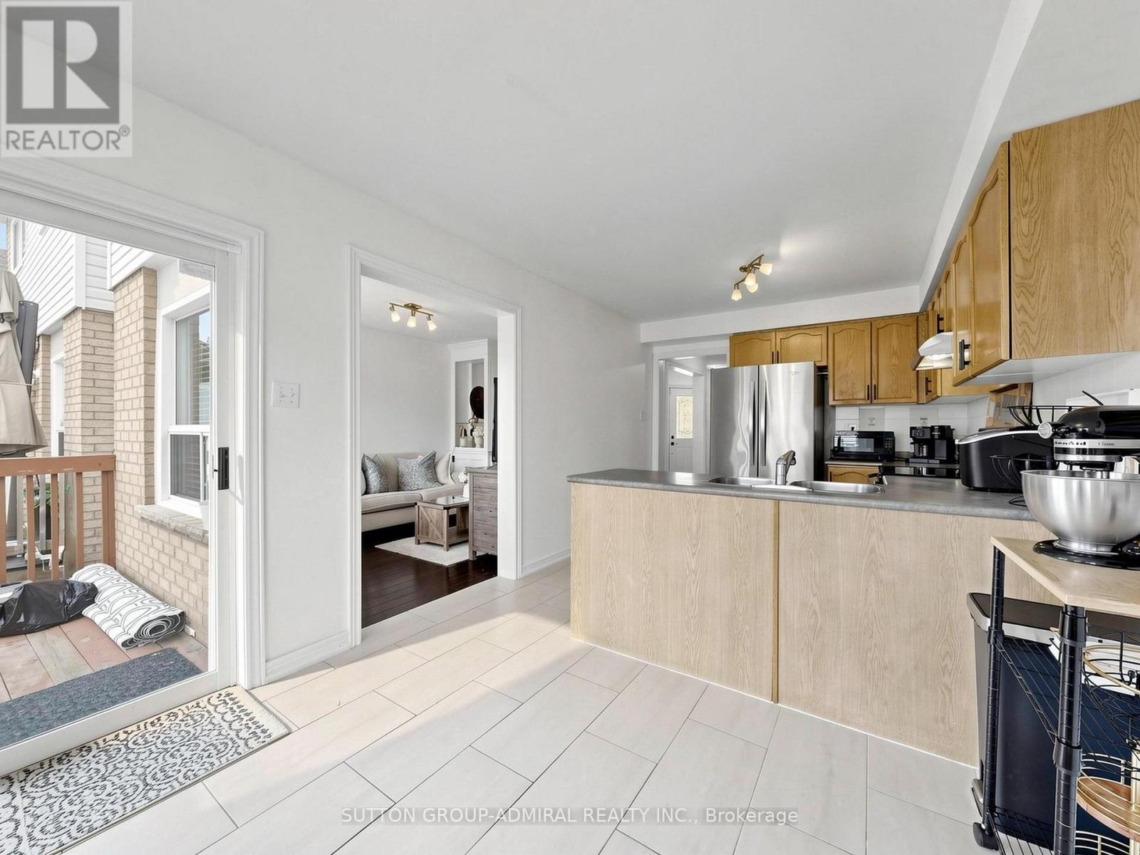 20 Breeze Drive, Bradford West Gwillimbury (Bradford), Ontario  L3Z 3A7 - Photo 21 - N13047884