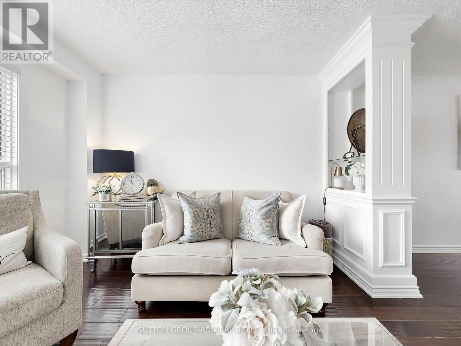 20 Breeze Drive, Bradford West Gwillimbury (Bradford), Ontario  L3Z 3A7 - Photo 6 - N13047884