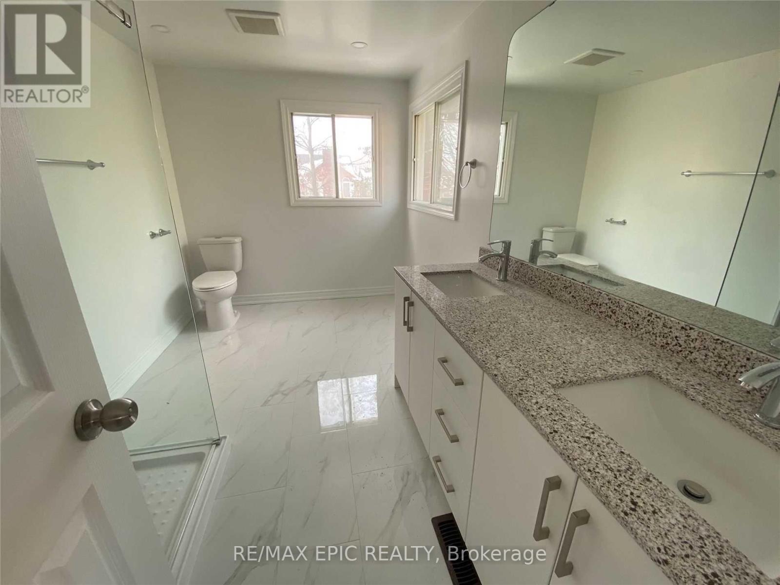 94 Pinewood Drive, Vaughan (Crestwood-Springfarm-Yorkhill), Ontario  L4J 5P6 - Photo 18 - N13047932