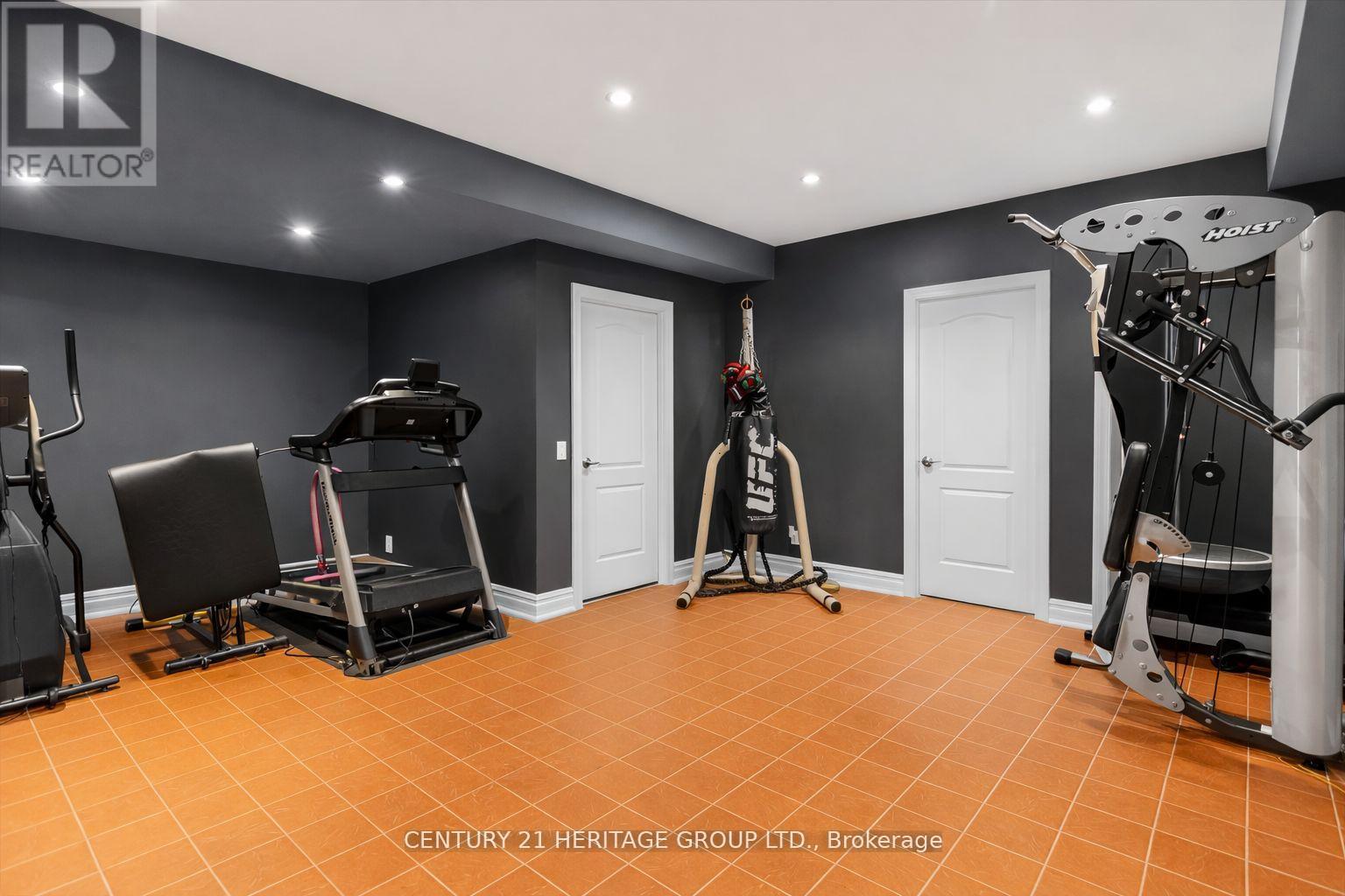 12 Prince Adam Court, King, Ontario  L7B 1M1 - Photo 34 - N13048010