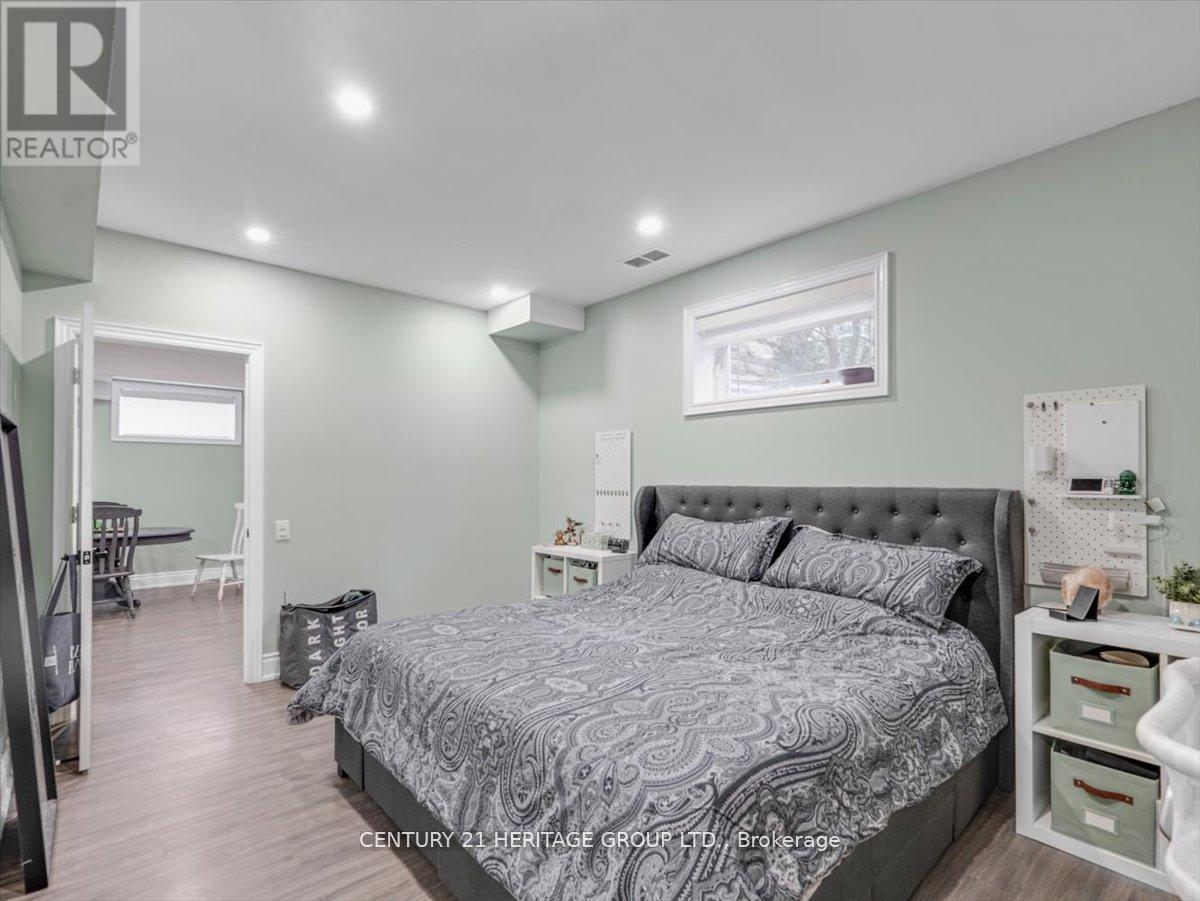 12 Prince Adam Court, King, Ontario  L7B 1M1 - Photo 38 - N13048010