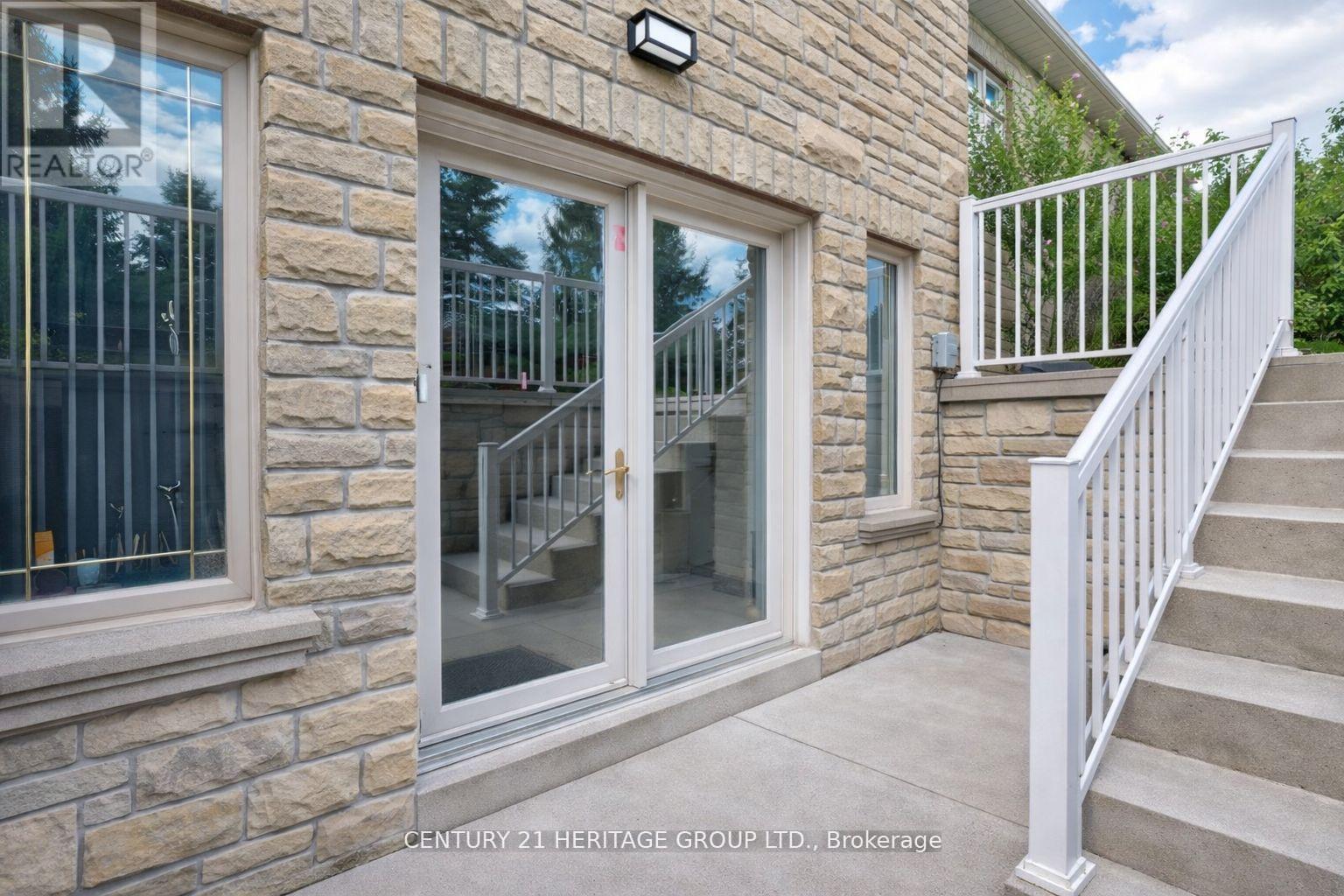 12 Prince Adam Court, King, Ontario  L7B 1M1 - Photo 46 - N13048010