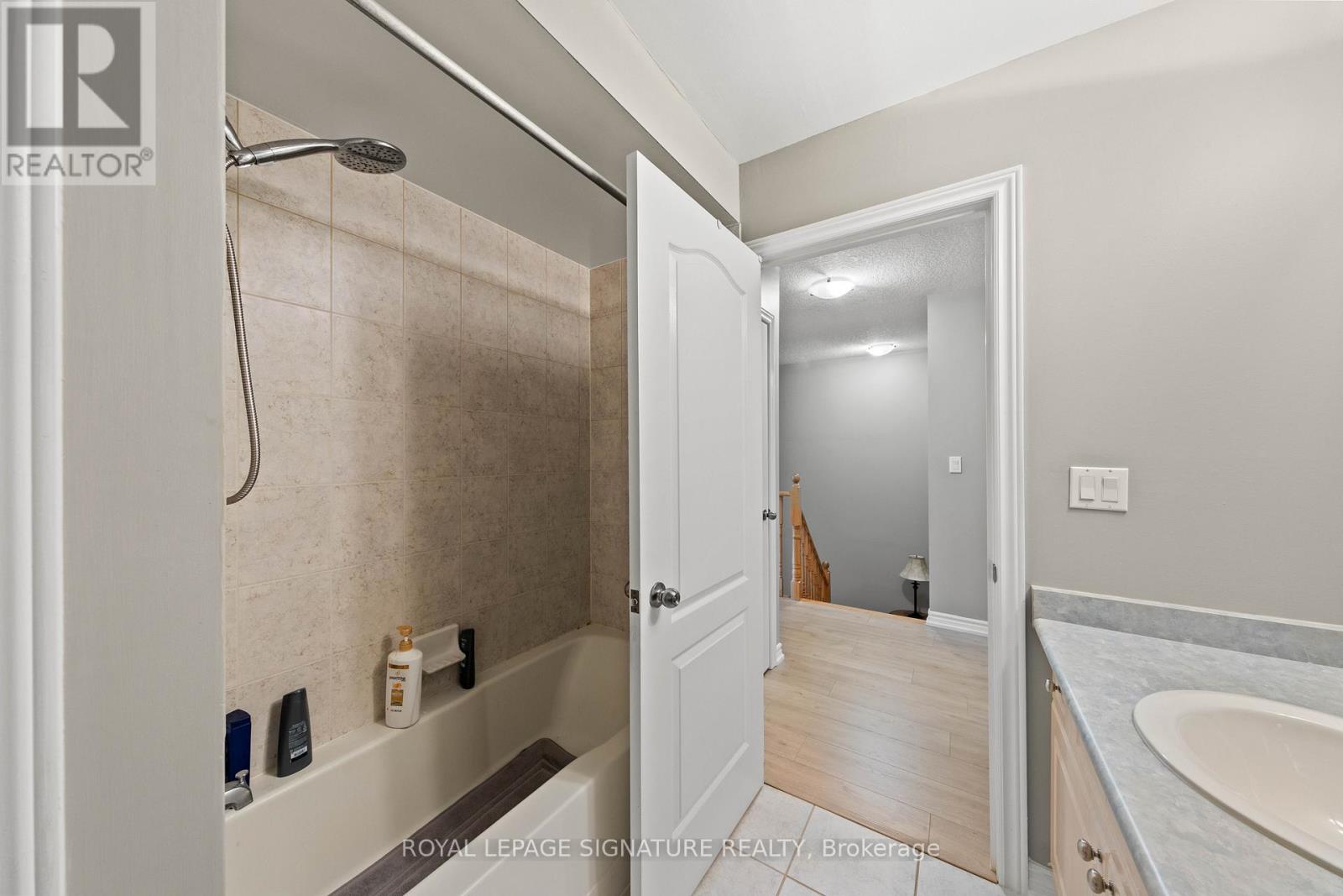 26 - Main + 2nd - 71 Puccini Drive, Richmond Hill, Ontario  L4E 4X8 - Photo 33 - N13048032