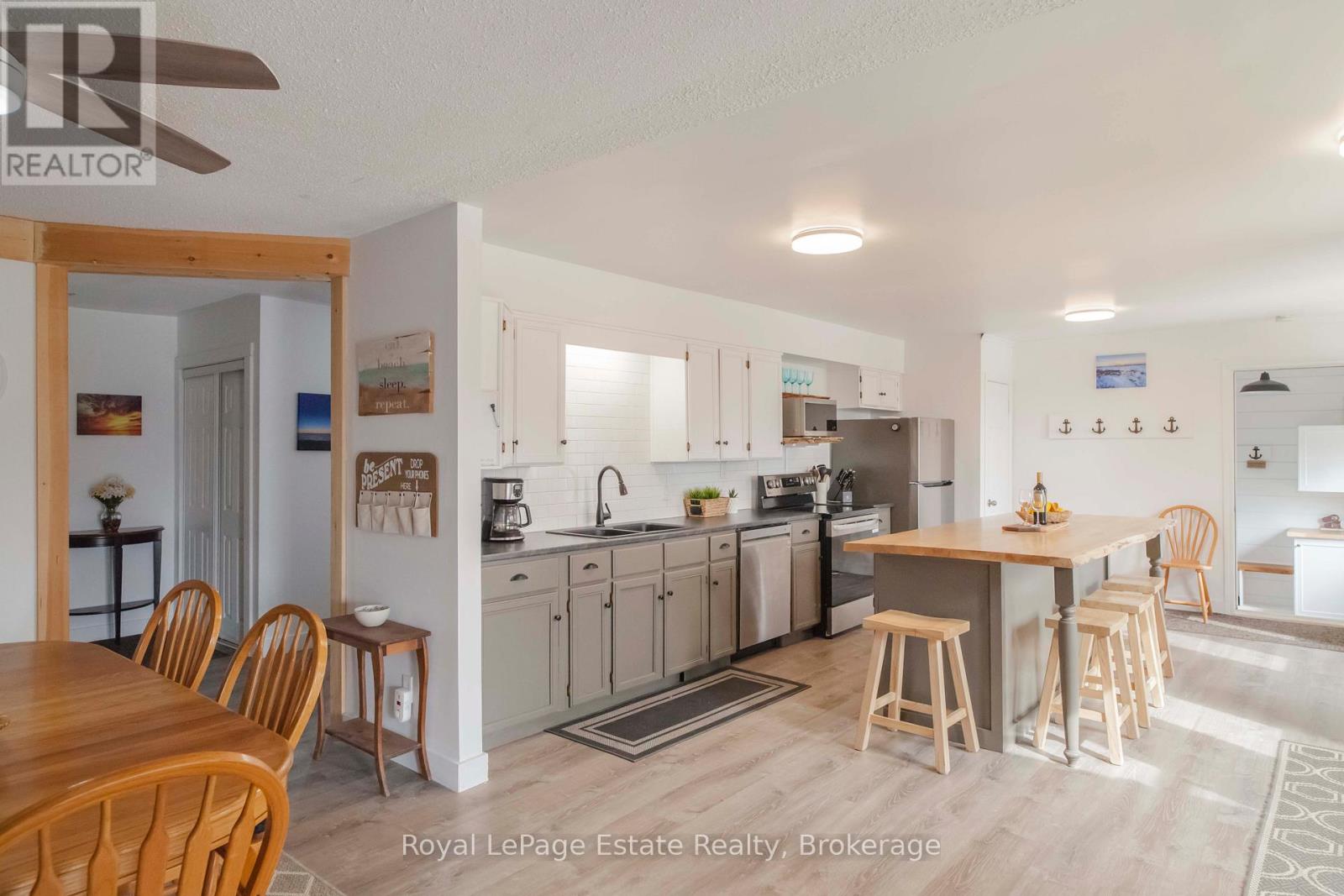 90 Carson Lake Crescent, South Bruce Peninsula, Ontario  N0H 2G0 - Photo 16 - X12921006