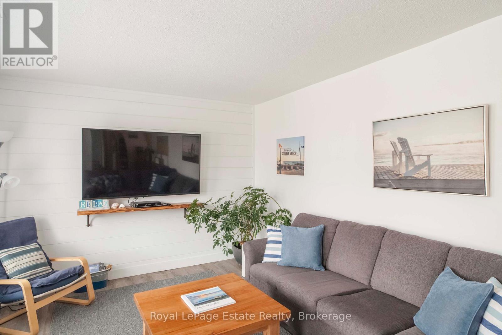 90 Carson Lake Crescent, South Bruce Peninsula, Ontario  N0H 2G0 - Photo 11 - X12921006