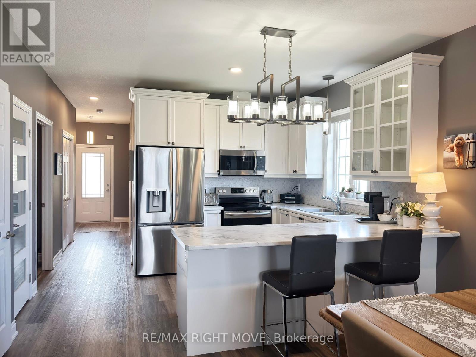 370 Lucy Lane, Orillia, Ontario  L3V 8L3 - Photo 11 - S13047888