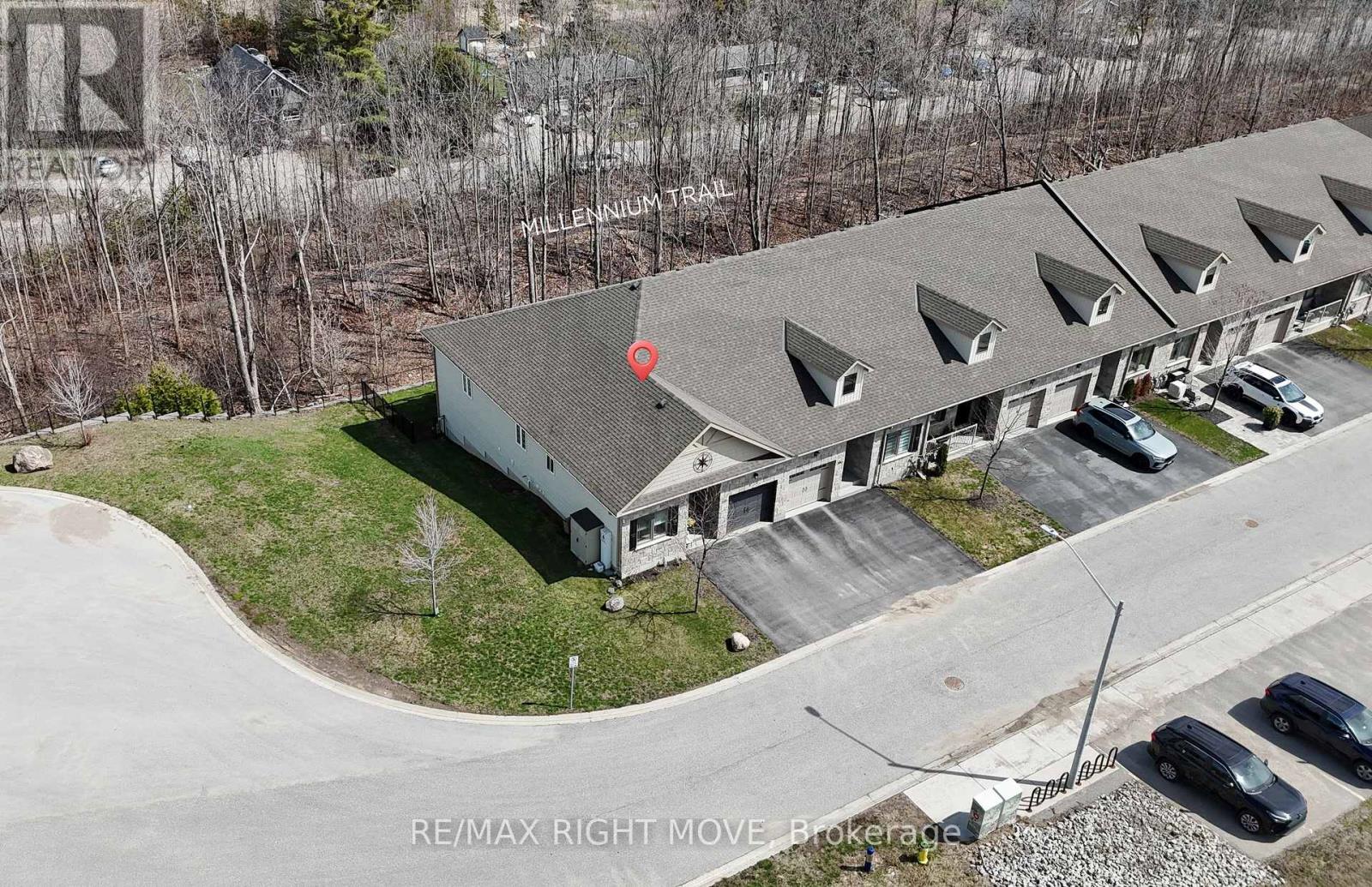 370 Lucy Lane, Orillia, Ontario  L3V 8L3 - Photo 2 - S13047888