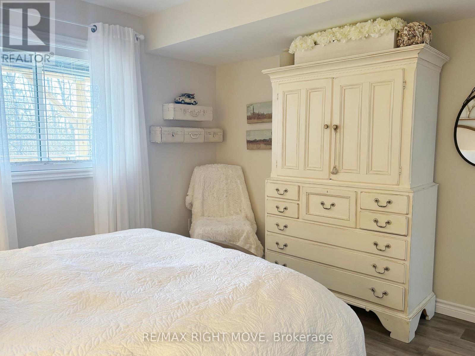 370 Lucy Lane, Orillia, Ontario  L3V 8L3 - Photo 33 - S13047888