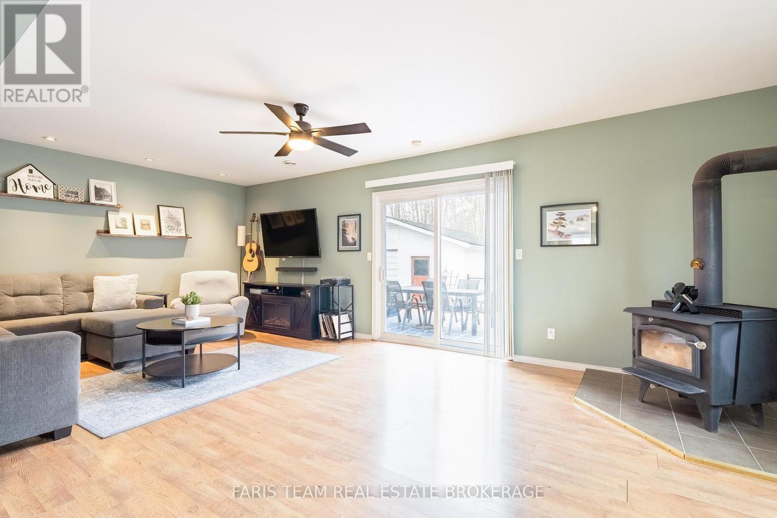 46 Hearthstone Drive, Tay, Ontario  L0K 2C0 - Photo 12 - S13047916