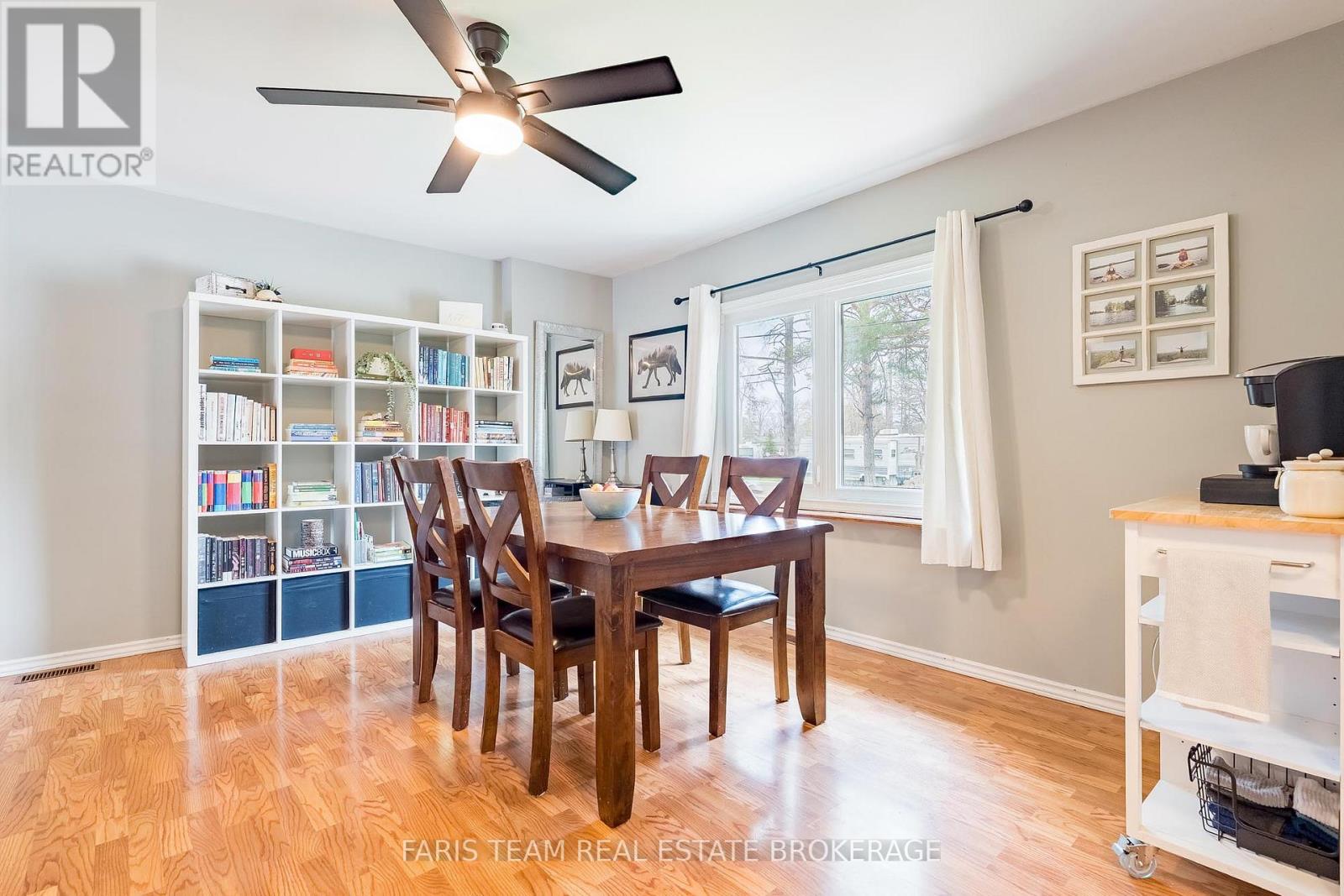 46 Hearthstone Drive, Tay, Ontario  L0K 2C0 - Photo 9 - S13047916