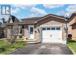 222 COUNTRY LANE, Barrie, Ontario