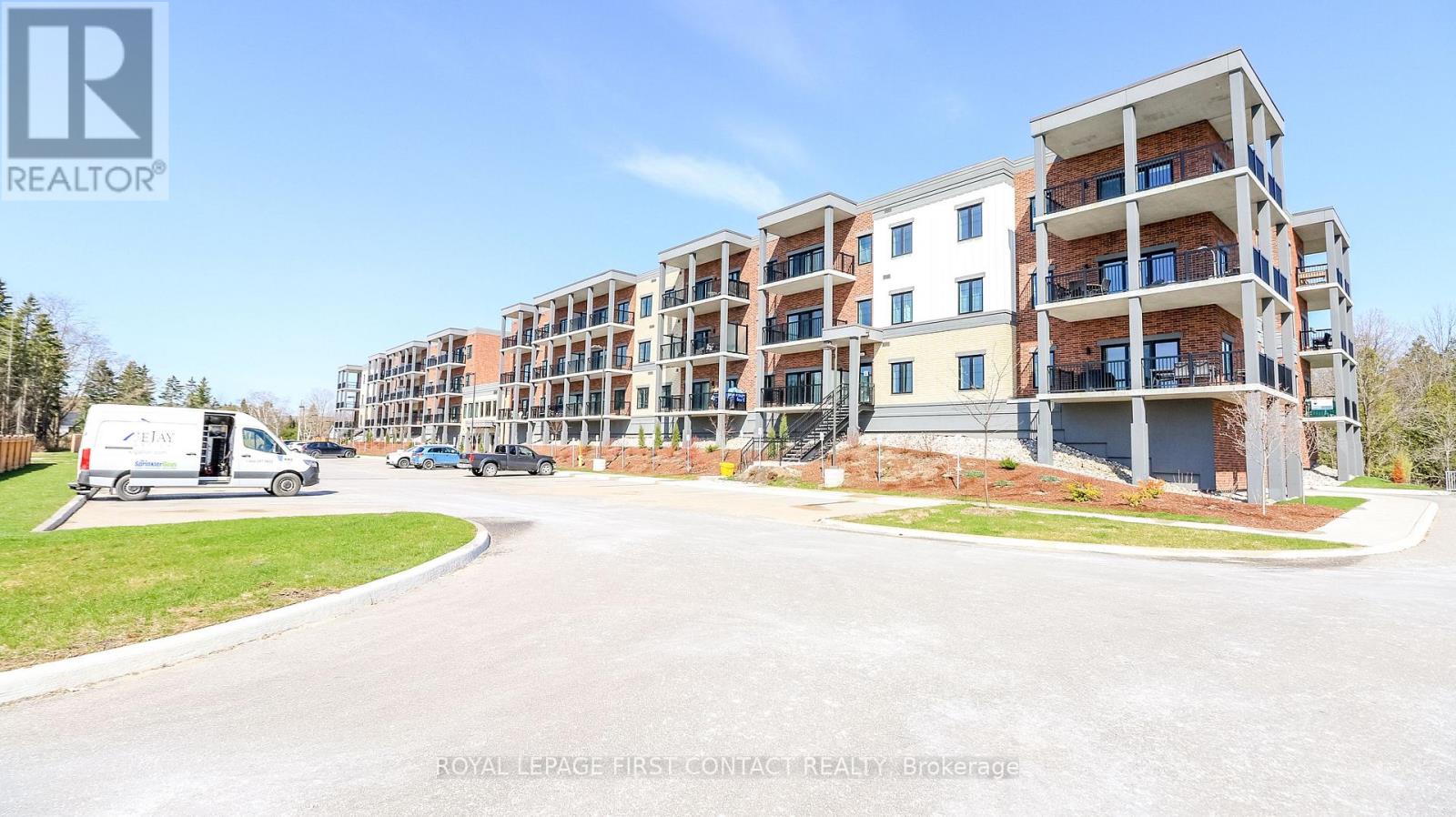 210 - 121 Mary Street, Clearview (Creemore), Ontario  L0M 1G0 - Photo 8 - S13048022