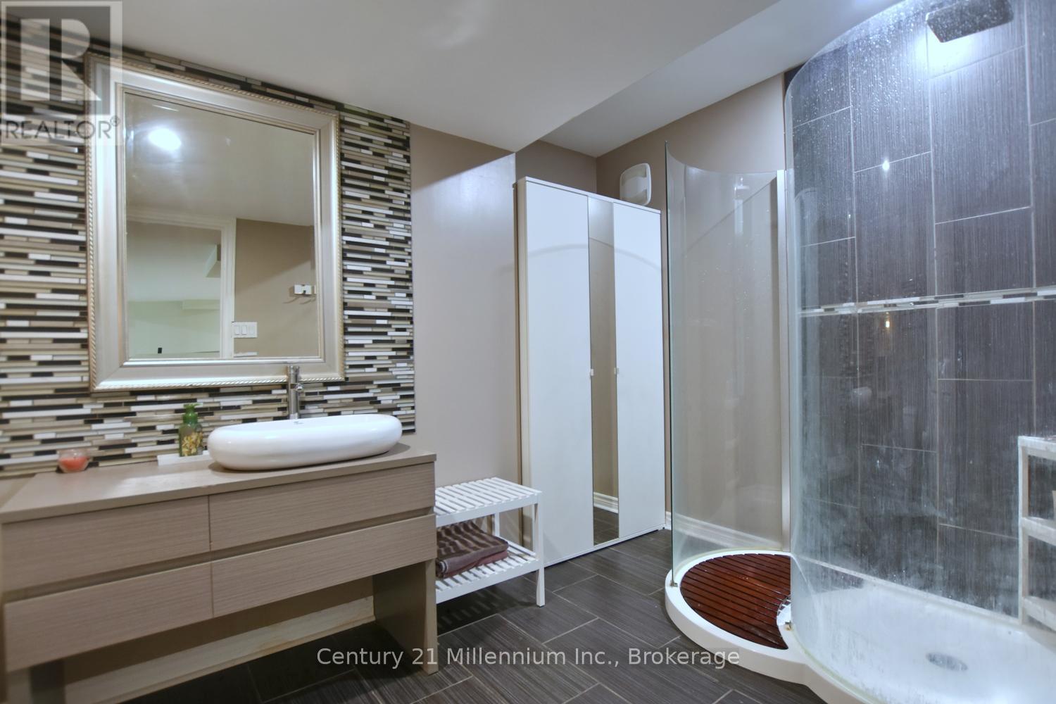 114 Silver Birch Avenue, Wasaga Beach, Ontario  L9Z 1N2 - Photo 38 - S13047098