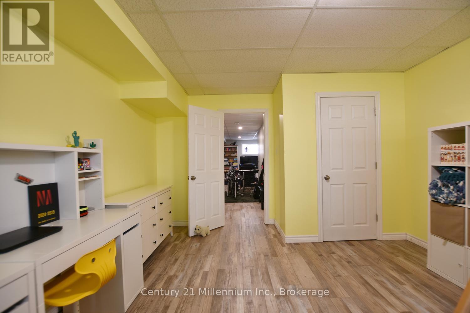 114 Silver Birch Avenue, Wasaga Beach, Ontario  L9Z 1N2 - Photo 41 - S13047098