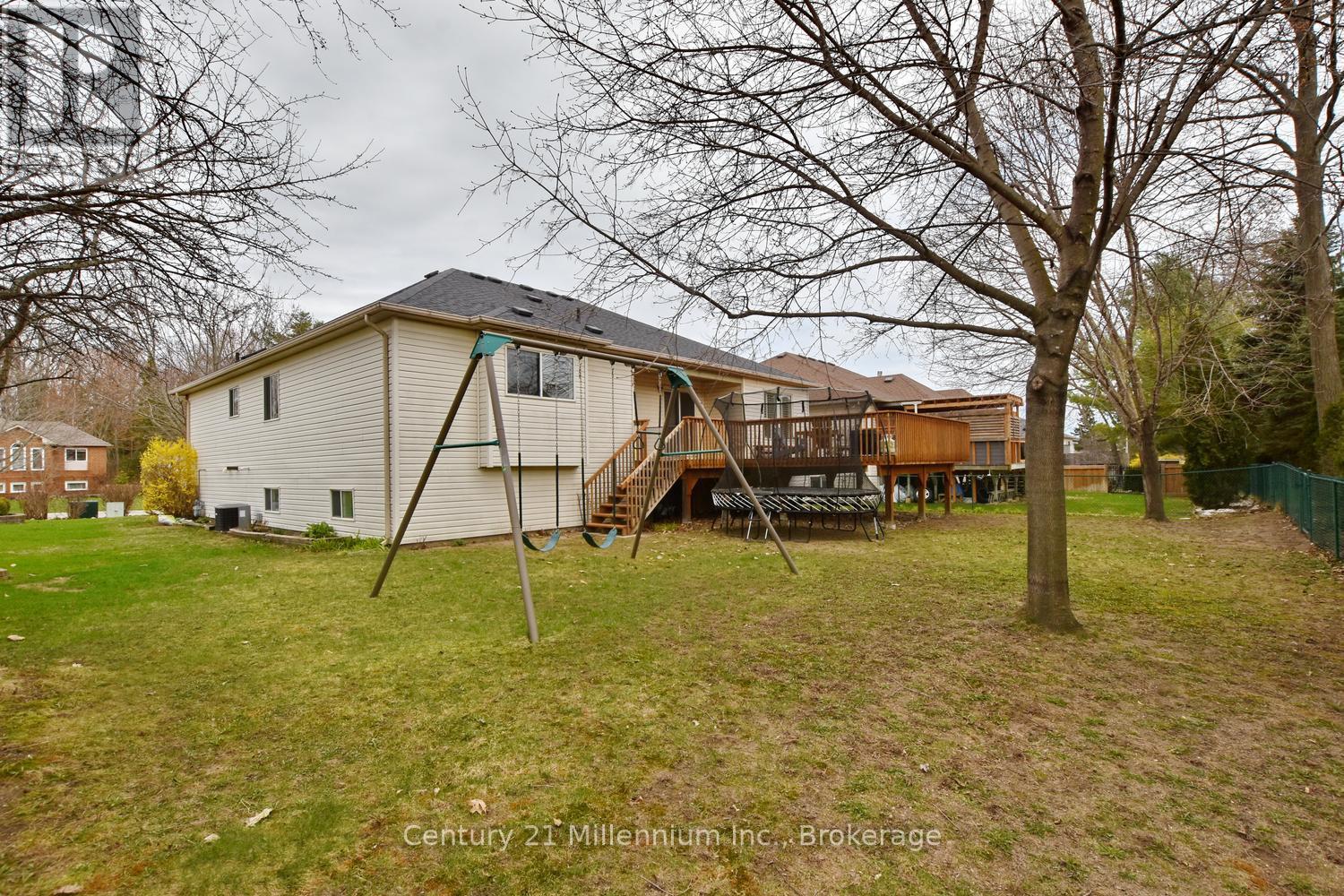 114 Silver Birch Avenue, Wasaga Beach, Ontario  L9Z 1N2 - Photo 48 - S13047098