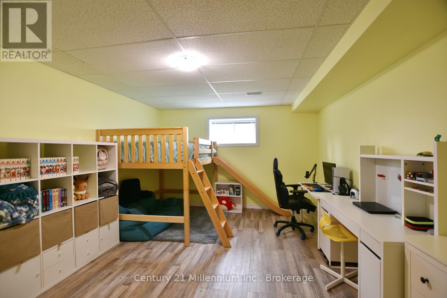 114 Silver Birch Avenue, Wasaga Beach, Ontario  L9Z 1N2 - Photo 43 - S13047098