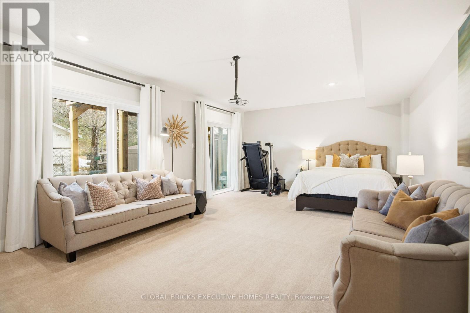 142 Aubrais Crescent, Ottawa, Ontario  K1W 0N1 - Photo 32 - X12964842