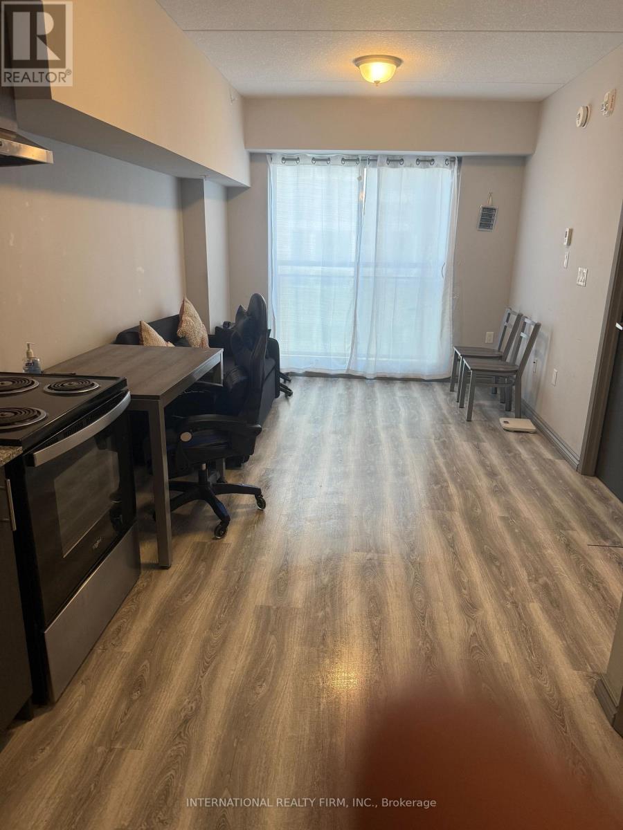 214 - 275 Larch Street, Waterloo, Ontario  N2L 3R2 - Photo 5 - X13045438