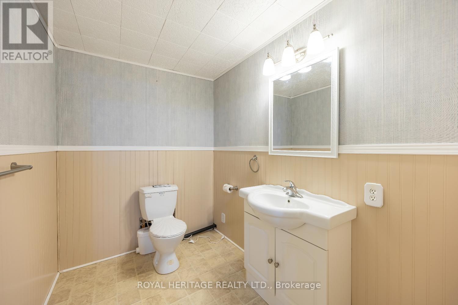 118 Bluffs Road, Clarington, Ontario  L1B 1A8 - Photo 17 - E12833450