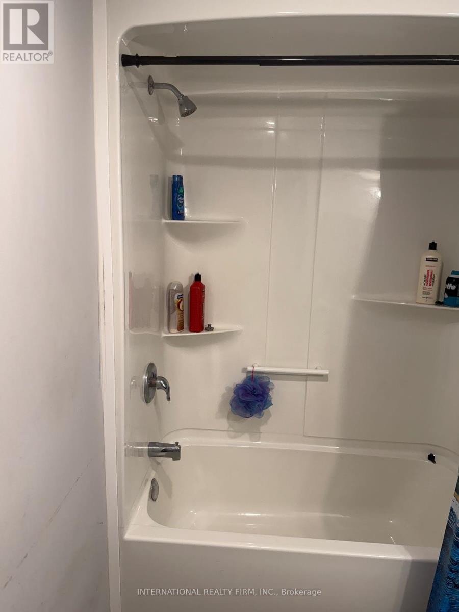 214 - 275 Larch Street, Waterloo, Ontario  N2L 3R2 - Photo 7 - X13045438