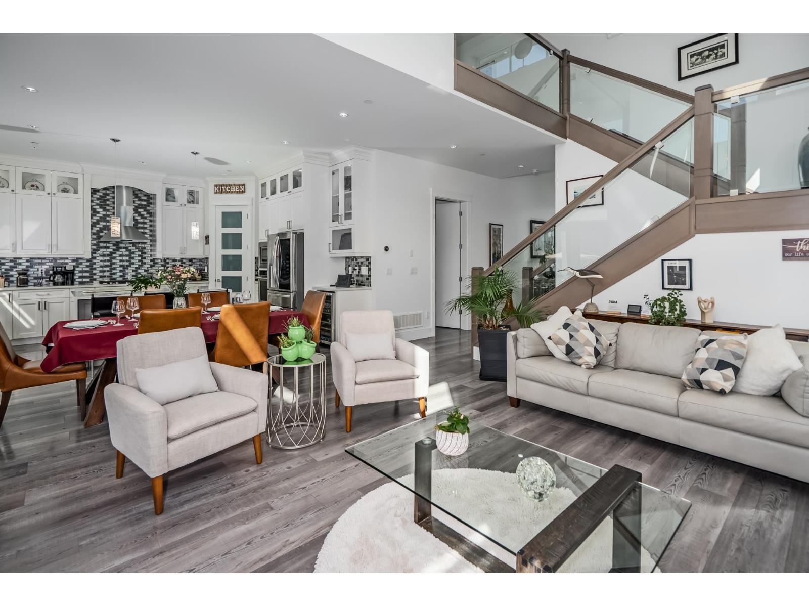 35272 Mcewen Avenue, Mission, British Columbia  V2V 0G2 - Photo 4 - R3115884