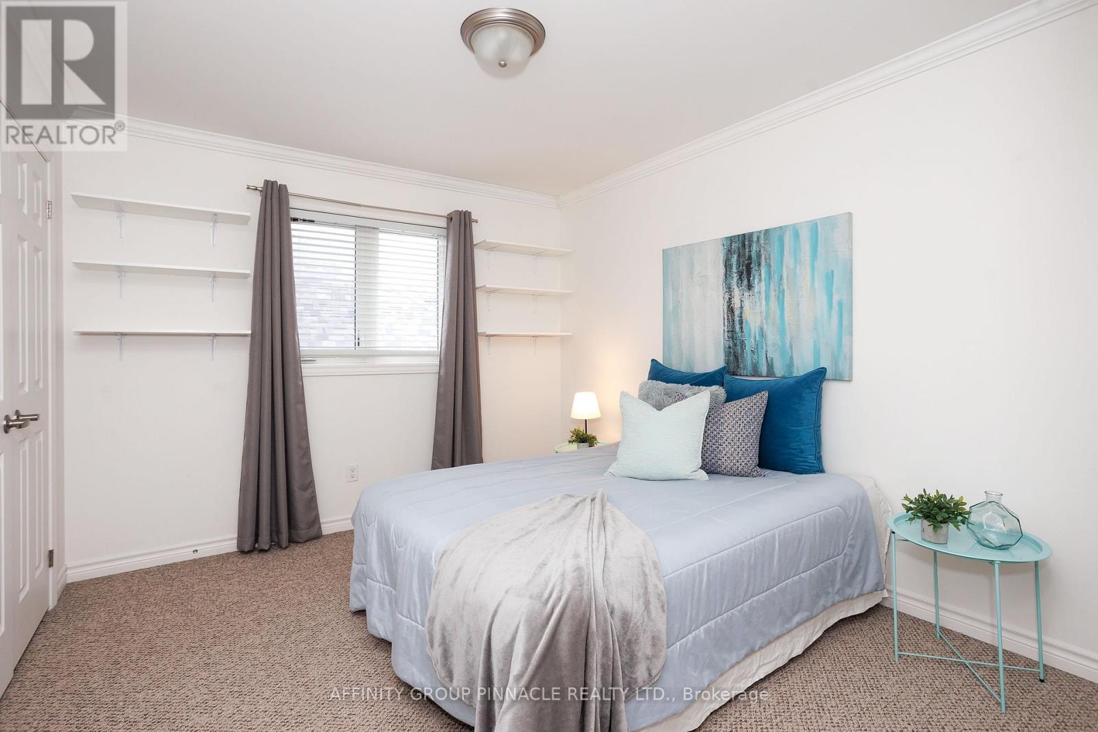 31 Ellis Crescent, Kawartha Lakes, Ontario  K9V 0A5 - Photo 22 - X12928320