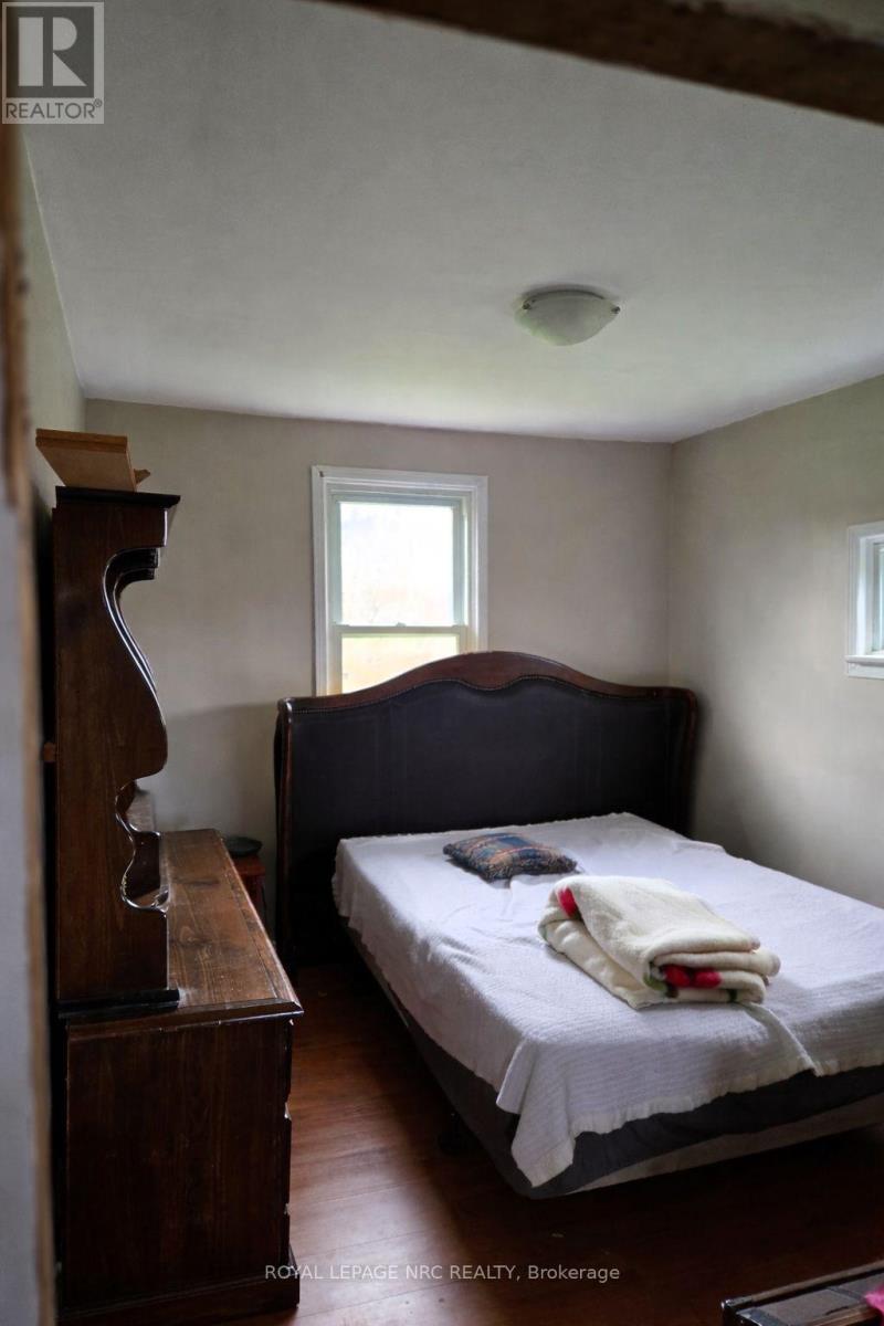 751 Bowen Road, Fort Erie, Ontario  L2A 5M4 - Photo 9 - X12969920