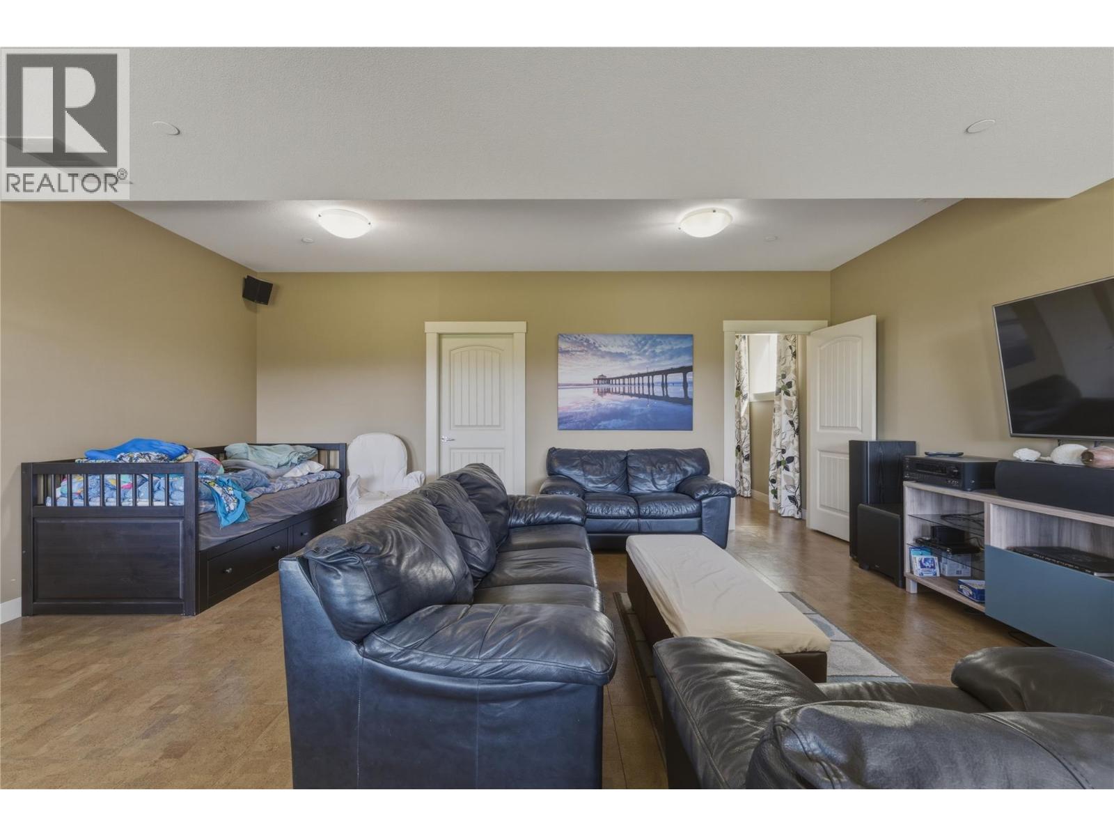 4116 Leatherback Road, Vernon, British Columbia  V1T 9W4 - Photo 27 - 10384402