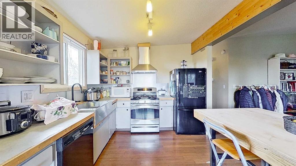 11723 Canfield Road Sw, Calgary, Alberta  T2W 1J6 - Photo 7 - A2303589