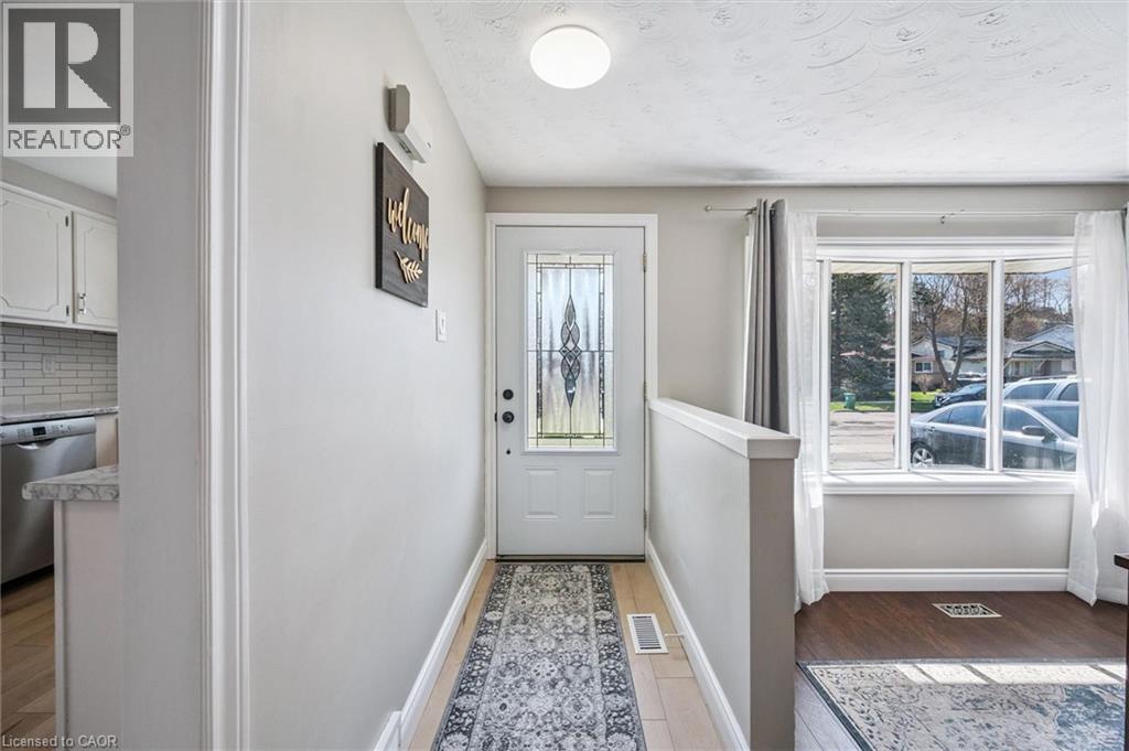 137 Cedar Street, Kitchener, Ontario  N2N 2A6 - Photo 9 - 40824471