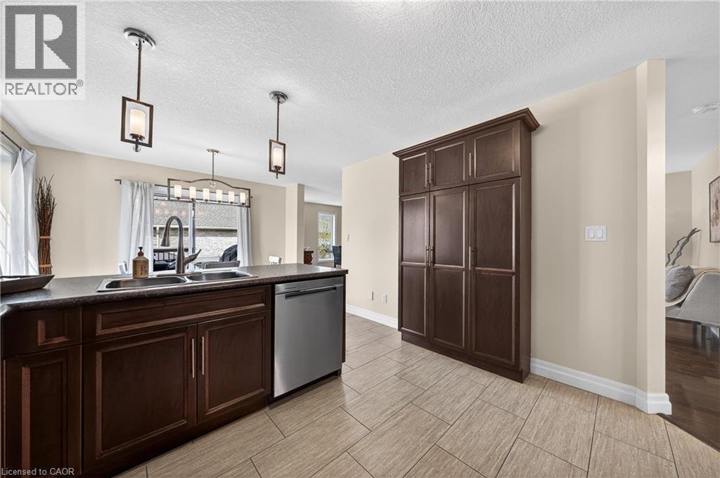 692 Halifax Road, Woodstock, Ontario  N4T 0G1 - Photo 14 - 40824273