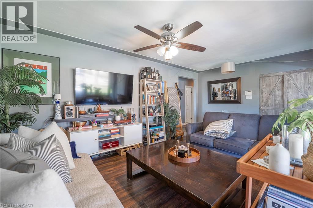 211 Dixon Street, Kitchener, Ontario  N2G 3E8 - Photo 12 - 40823985